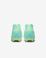 کفش فوتبال نوجوانان نایک