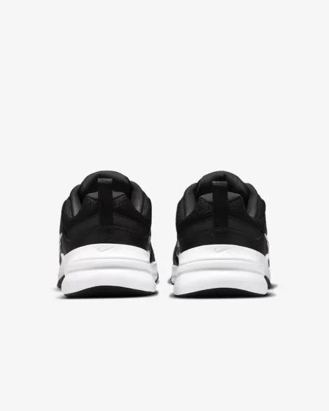 کتانی نایکی مردانه defy all day