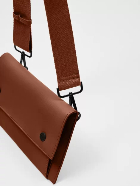 خرید اینترنتی کیف مردانه زارا zara rubberised قهوه ای aallbox